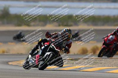 media/Oct-08-2022-SoCal Trackdays (Sat) [[1fc3beec89]]/Turn 14 (1050am)/